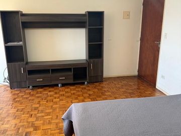 Venta Monoambiente cocina separada en Caballito