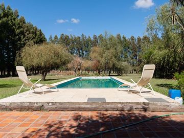 VENTA- 11 HECTAREAS-FONDO DE COMERCIO-HERMOSA CASA