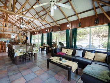 VENTA- 11 HECTAREAS-FONDO DE COMERCIO-HERMOSA CASA