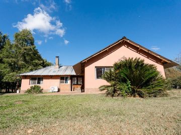 VENTA- 11 HECTAREAS-FONDO DE COMERCIO-HERMOSA CASA