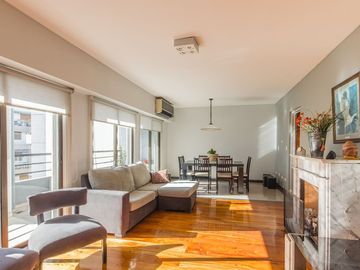 VENTA PENTHOUSE DÚPLEX 4 AMB. C/DEP + 2 GUARDACOCH