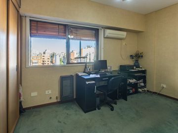 VENTA PENTHOUSE DÚPLEX 4 AMB. C/DEP + 2 GUARDACOCH