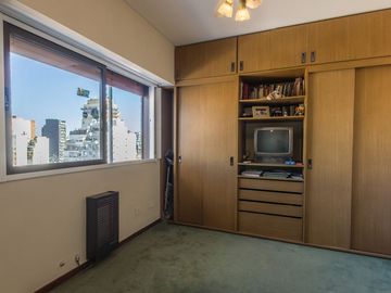 VENTA PENTHOUSE DÚPLEX 4 AMB. C/DEP + 2 GUARDACOCH