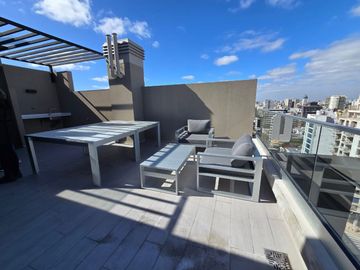 2 Ambientes con Balcón sobre Av. Cabildo Nuñez