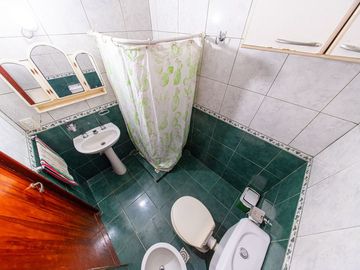 CASA VENTA BELLA VISTA 4 DORM COCHERA APTA CREDITO