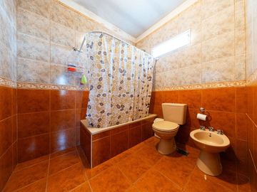 CASA VENTA BELLA VISTA 4 DORM COCHERA APTA CREDITO
