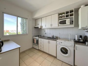 Venta departamento 1 Dormitorio, Comodín y cochera
