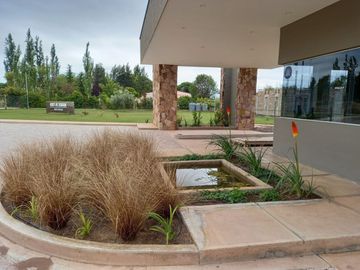 VENTA LOTE BARRIO PRIVADO APTO PH MAIPU