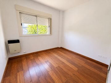 ALQUILER DEPTO 3 AMB CON BALCÓN - COGHLAN