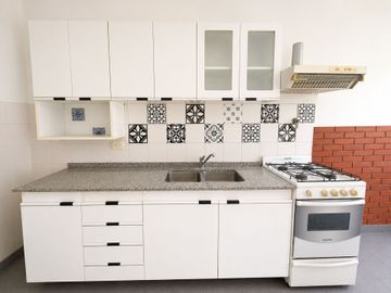 ALQUILER DEPTO 3 AMB CON BALCÓN - COGHLAN
