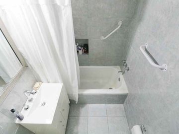VENTA DEPTO 4 AMBIENTES LAS CAÑITAS COCHERA