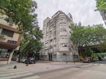 Dos amb. con balcón refaccionado. a nuevo