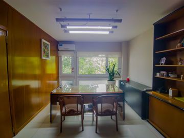 VENTA OFICINA PREMIUM TRIBUNALES  PLAZA LAVALLE