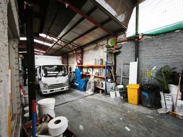 Local comercial en arriendo  en LO PRADO
