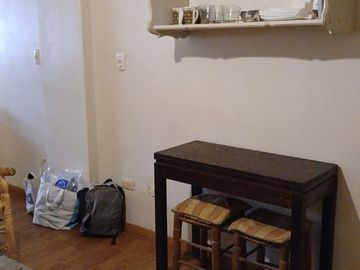 VENTA MICROCENTRO MONOAMBIENTE FRENTE PISO ALTO