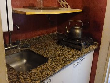 VENTA MICROCENTRO MONOAMBIENTE FRENTE PISO ALTO