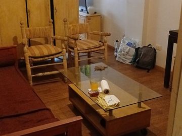 VENTA MICROCENTRO MONOAMBIENTE FRENTE PISO ALTO