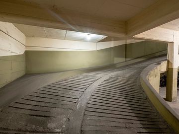 Venta Pack Cocheras Fija Cubiertas 10 m² - Abasto
