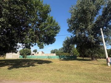 TERRENO EN VENTA 800 M2 CORONEL DOMINGUEZ ESQUINA