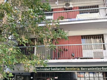 VENTA DE DEPARTAMENTO 4 AMBIENTES V URQUIZA