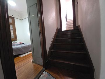 VENTA CASA MULTIFAMILIAR EN FLORES