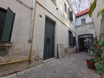 VENTA CASA MULTIFAMILIAR EN FLORES