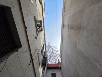 VENTA CASA MULTIFAMILIAR EN FLORES