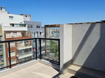 VENTA MONOAMBIENTE BALCON TERRAZA LUZ SUM LAUNDRY