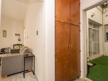CASA 5 AMB. C/TERRAZA PROPIA Y COCHERA BARRIO NAÓN