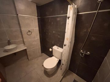 VENTA MONOAMBIENTE CABALLITO BALCON APTO PROF