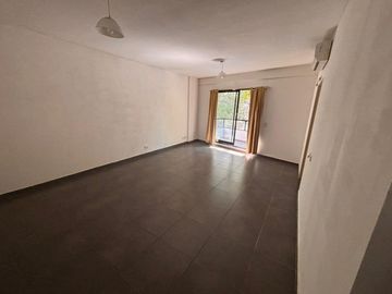 VENTA MONOAMBIENTE CABALLITO BALCON APTO PROF