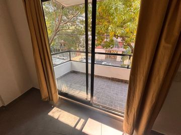 VENTA MONOAMBIENTE CABALLITO BALCON APTO PROF