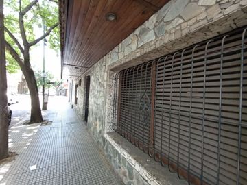 Venta Lote Balvanera en esquina 260 m2