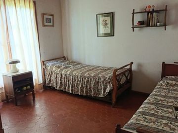 CASA QUINTA EN LOMA VERDE AMPLIO TERRENO