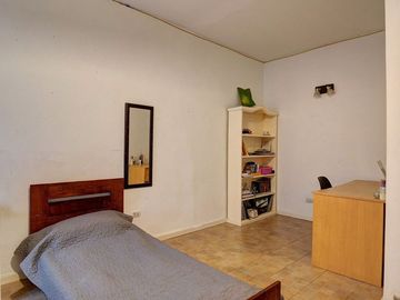 Venta PH 4 ambientes con jardín - Parque Chacabuco