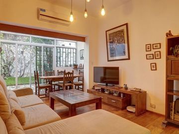 Venta PH 4 ambientes con jardín - Parque Chacabuco