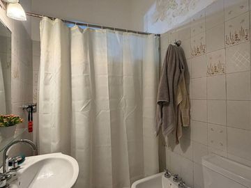 Venta PH 4 ambientes con jardín - Parque Chacabuco