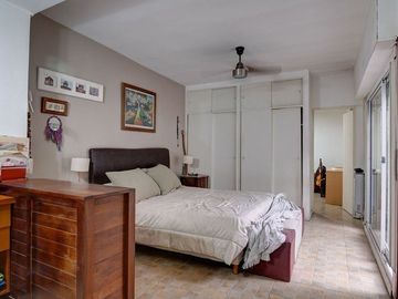 Venta PH 4 ambientes con jardín - Parque Chacabuco