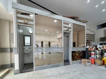 LOCAL COMERCIAL EN VENTA EN VILLA DEL PARQUE