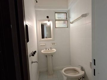 VENTA DEPTO 2 AMB. Caballito