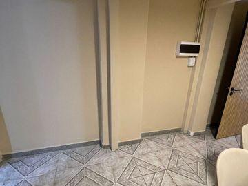 VENTA DE LOCAL C/ ALTILLO ZONA OUTLET VILLA CRESPO