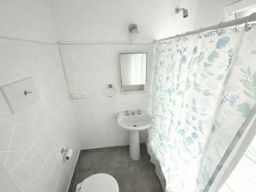 VENTA DPTO 2 AMB -APTO CRED- COCINA RENOVADA- CABA