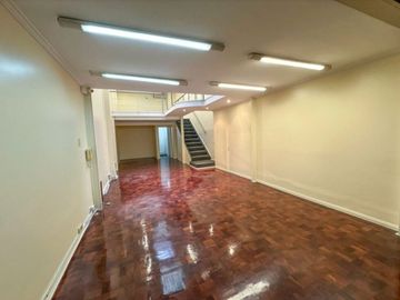 Venta oficina, edificio estilo Francés MICROCENTRO