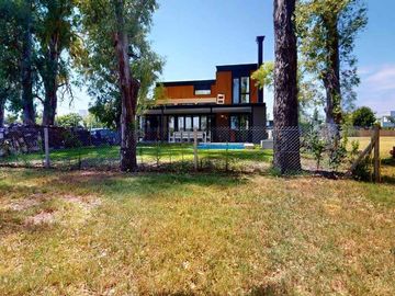 CASA EN VENTA EN PUEBLO I CATEGORIA NUEVA