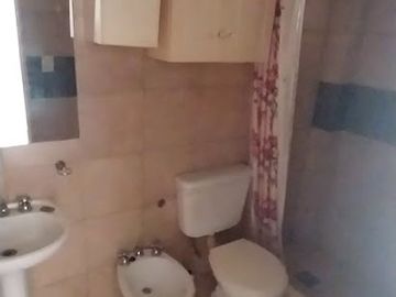 Venta departamento 1 Dormitorio con balcón UNR
