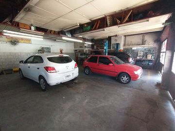 VENTA LOCAL COMERCIAL EN PH  / UBIC. AVELLANEDA