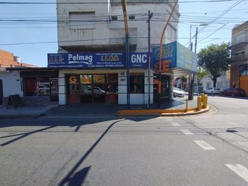 VENTA LOCAL COMERCIAL EN PH  / UBIC. AVELLANEDA