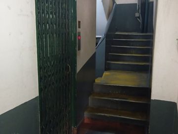 Cochera en venta Tribunales