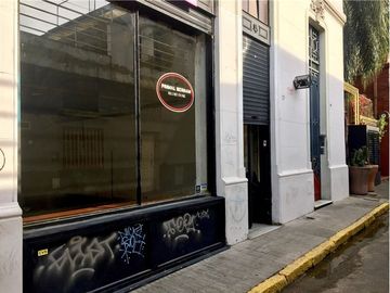VENTA  EXCELENTE LOCAL COMERCIAL PLAZA SERRANO