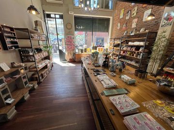 VENTA  EXCELENTE LOCAL COMERCIAL PLAZA SERRANO